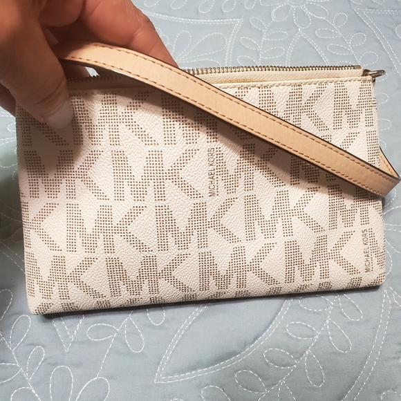 Monogram mini bag - Picture 3 of 5